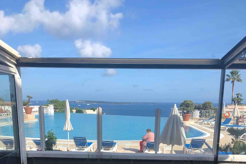 Quiet Sea View With Pool Appartement