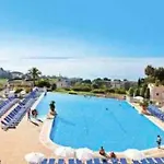 Quiet Sea View With Pool